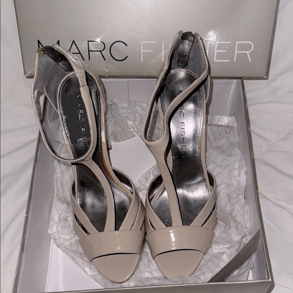 Marc Fisher Heels - Picture 1 of 5
